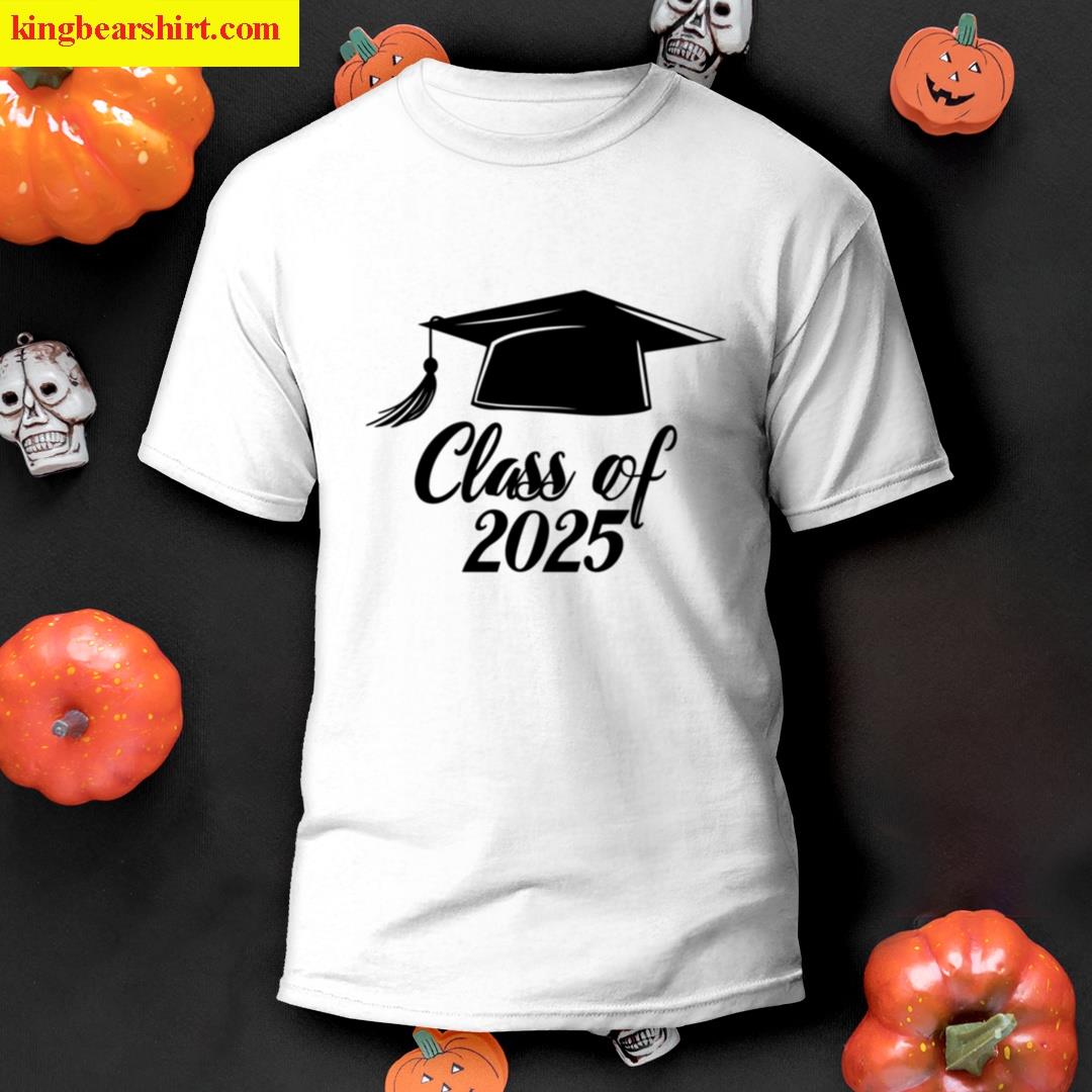 Graduation Silhouette Senior 2025 Cap Design T-shirt