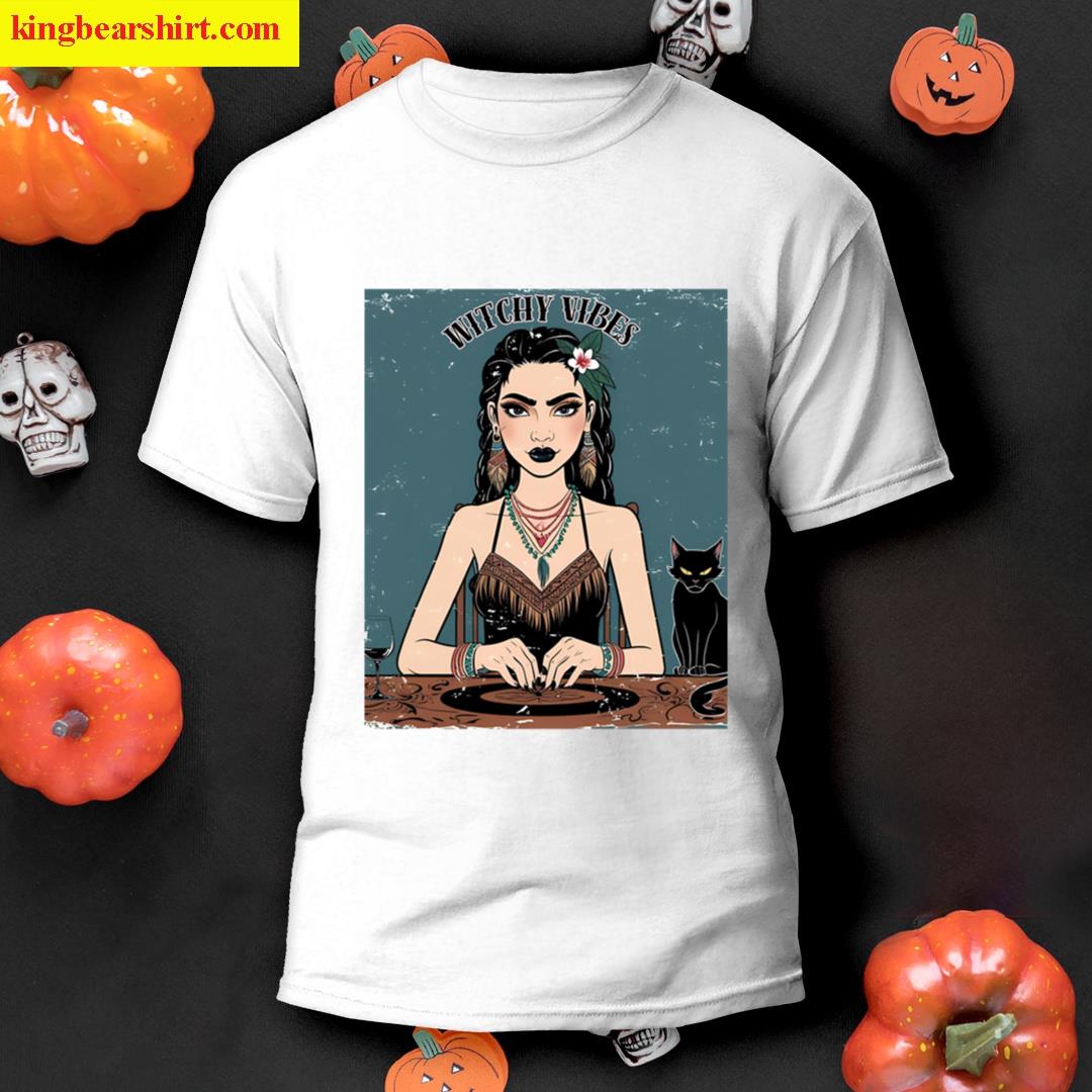 Witchy Vibes Fun Design T-shirt