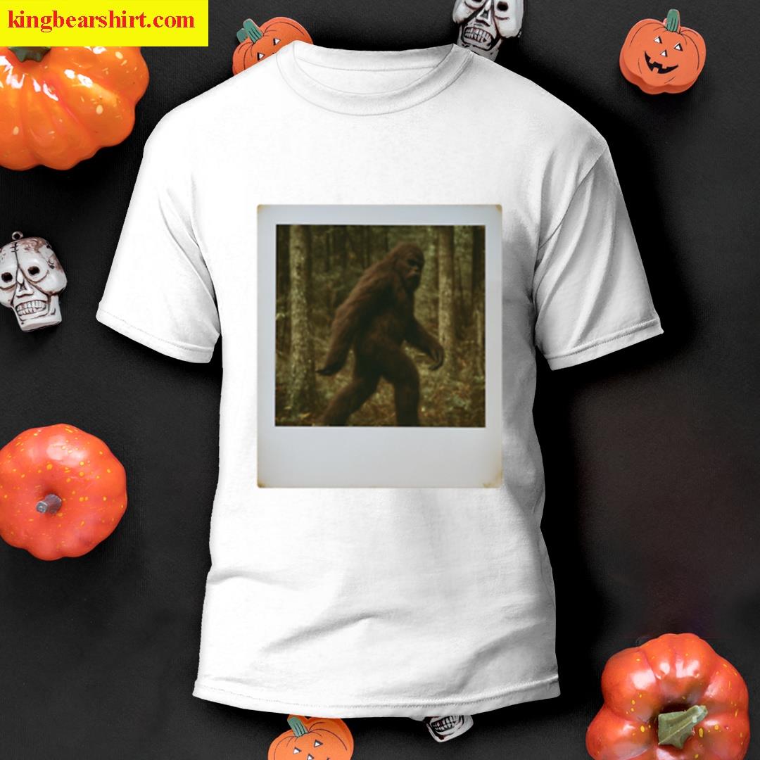 Vintage Sasquatch Polariod T-shirt